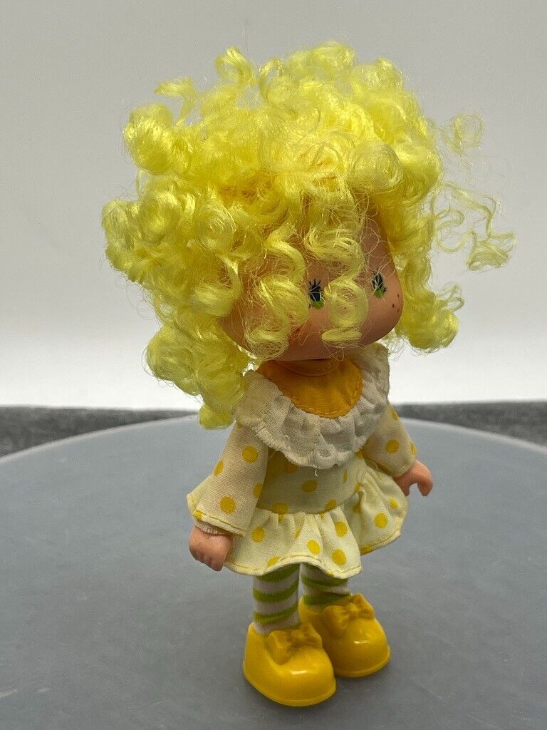 Strawberry Shortcake Lemon Meringue Doll Yellow Hair Outfit Shoes Tights VTG 5"