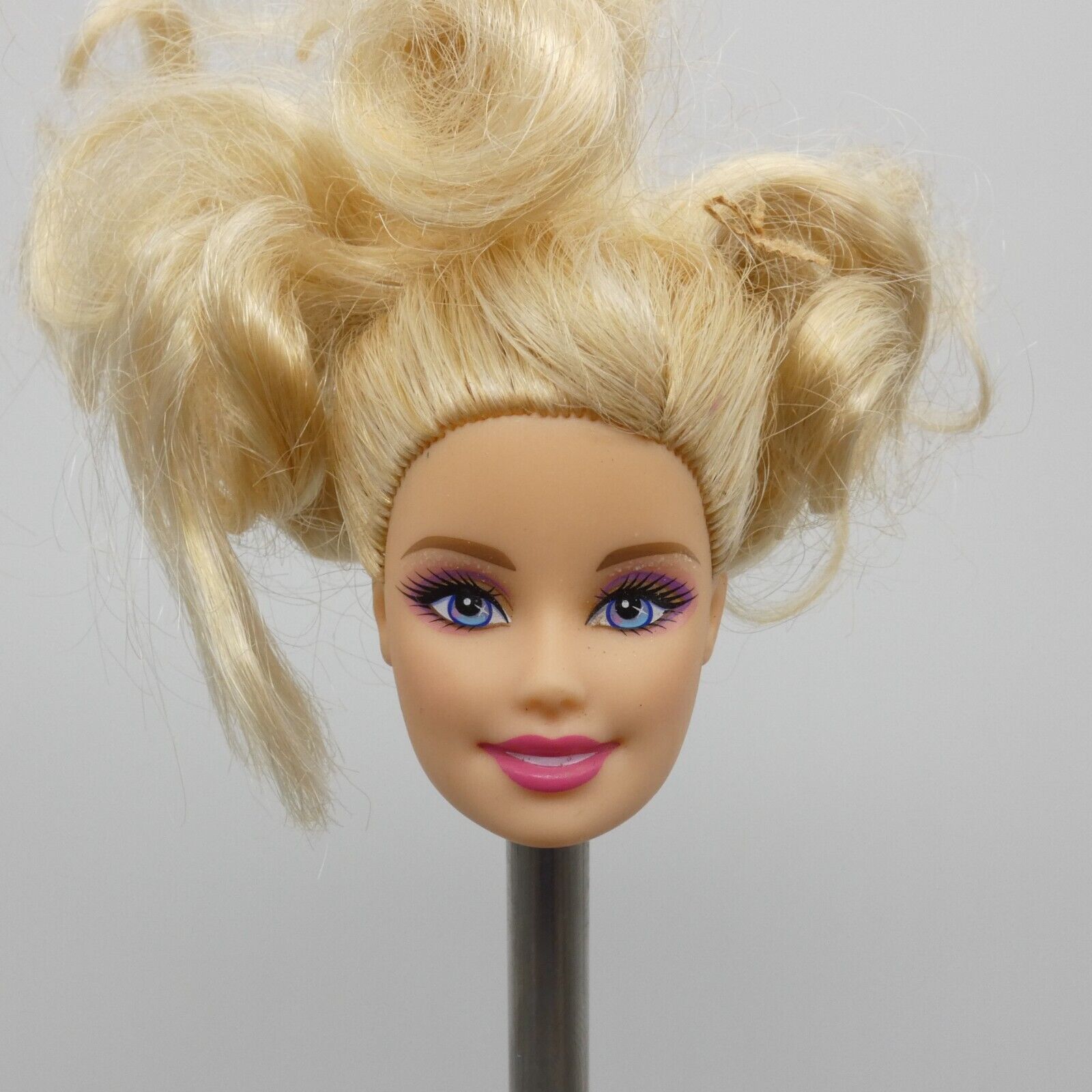 Barbie I Can Be A Ballerina Doll Head Only Wavy Curly Hair 2010 Mattel T7168