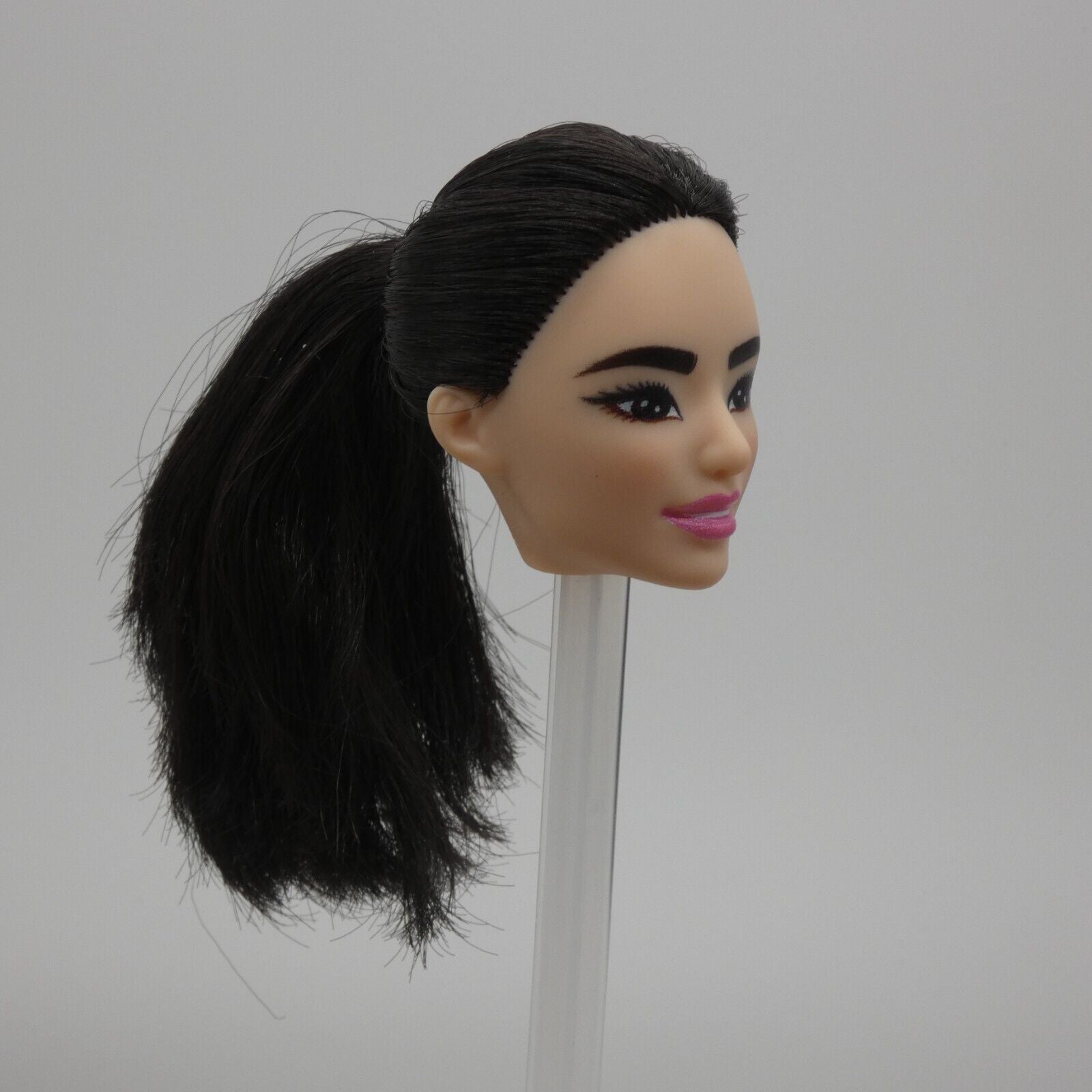 Barbie Made To Move Tennis Player Doll Head Only Black Hair Asian 2023 HKT73