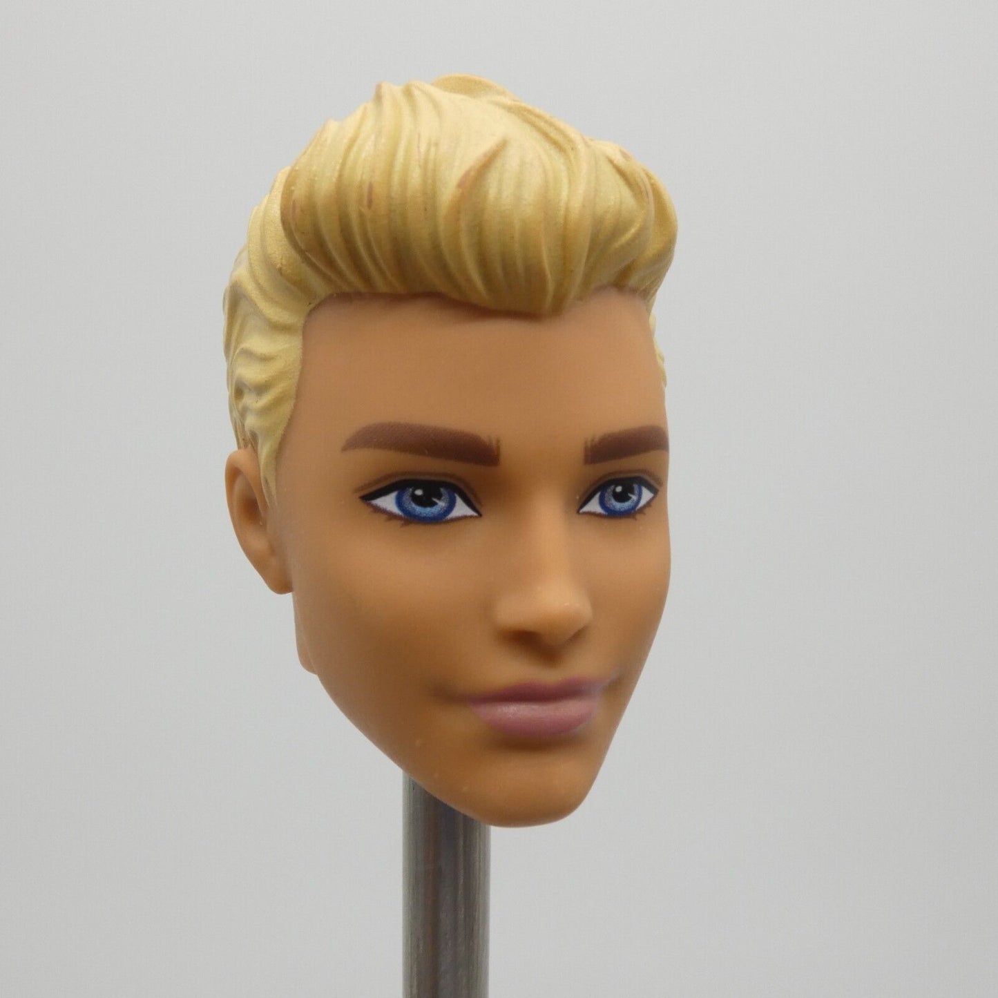 Barbie Ken Fashionistas 116 Doll Ryan Head Molded Blonde Hair 2019 Mattel FXL63