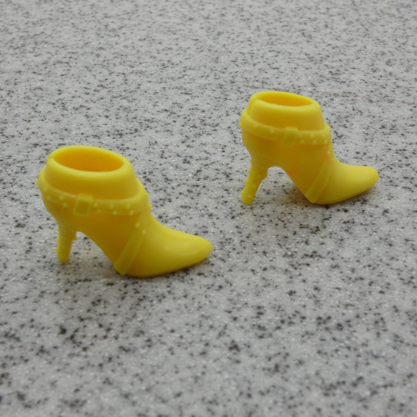 Barbie Doll Size Shoes High Heel Yellow Pointed Toe Ankle Boot Articulate Clone