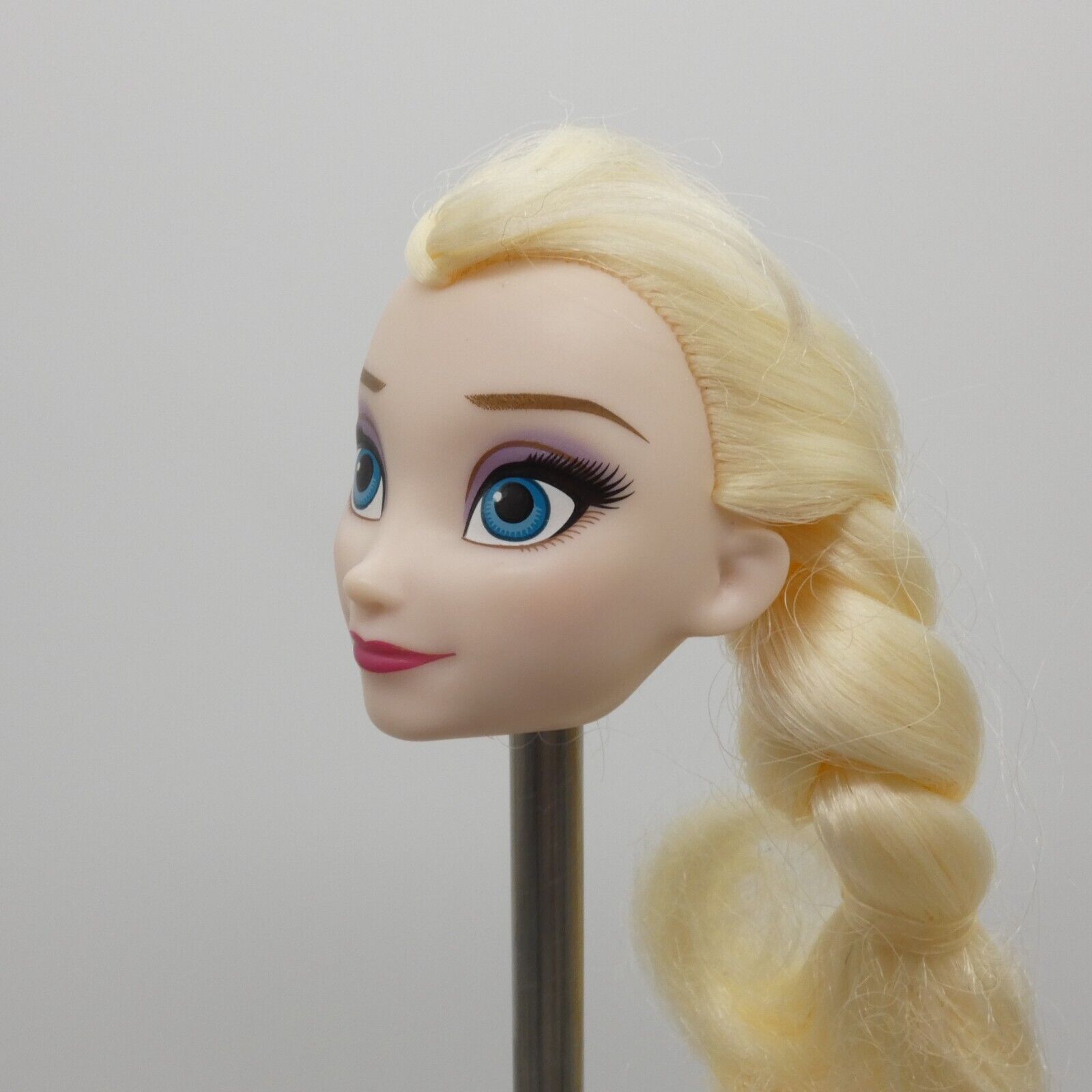 Disney Frozen Queen Elsa Doll Head Only Braided Hair 2015 Hasbro B9203