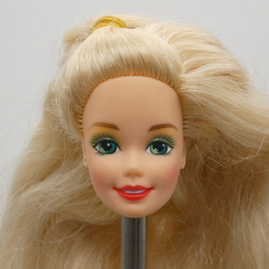 Barbie 1993 Happy Holidays Doll Head SuperStar Face Blonde Green Eyes 10824