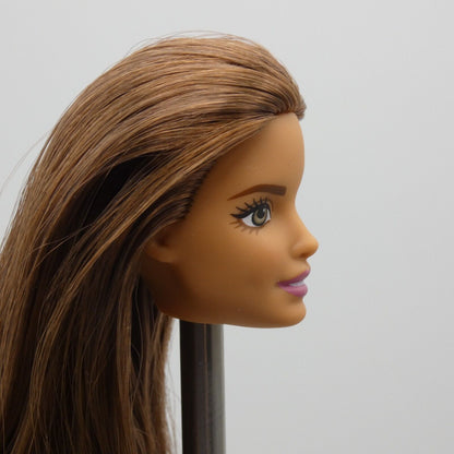 Barbie Fashionistas Doll Head Neysa Brown Hair Medium Light Skin 2023 HKT78