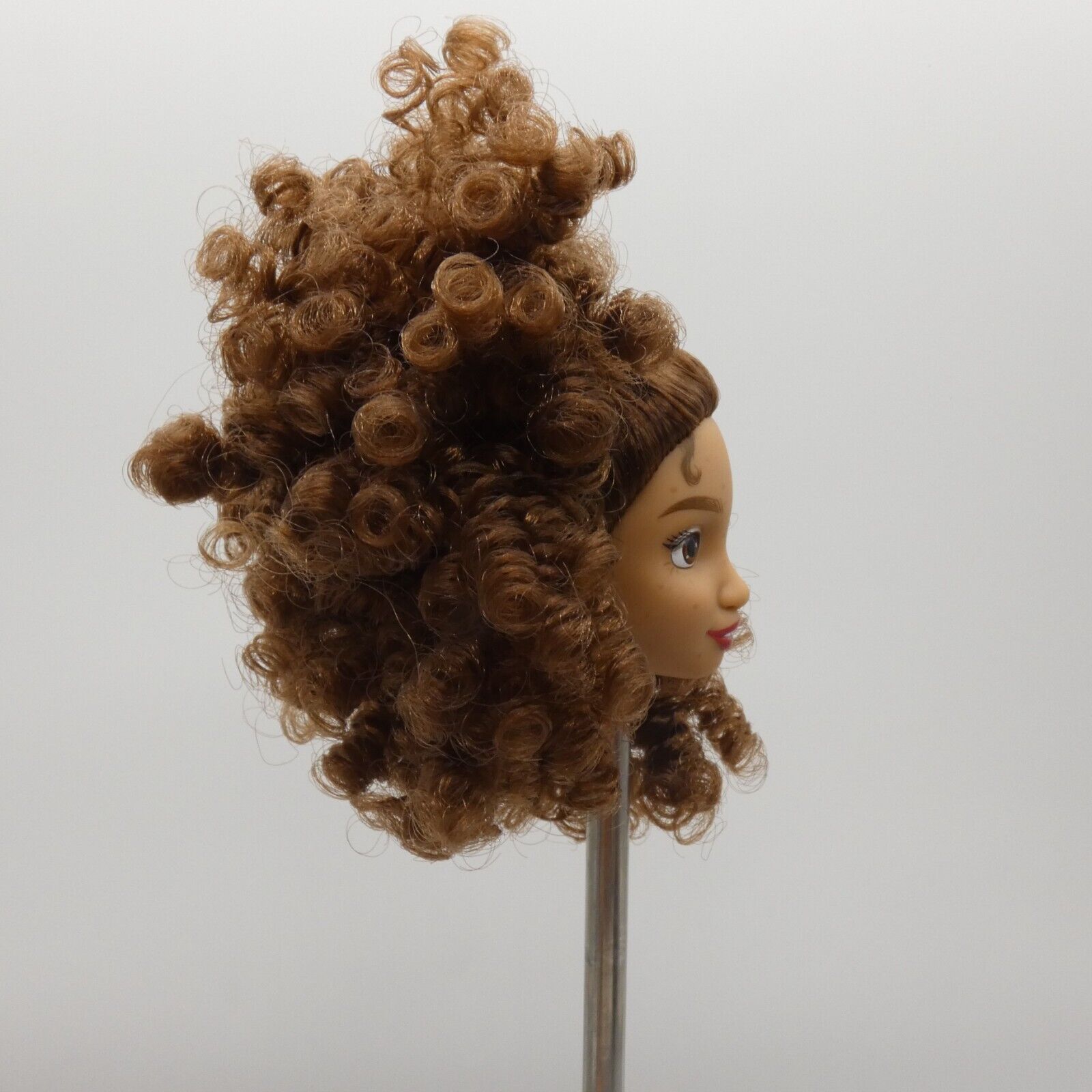 Disney ILY 4 Ever Rapunzel Doll Head Only Freckles Medium Light Skin Curly Hair