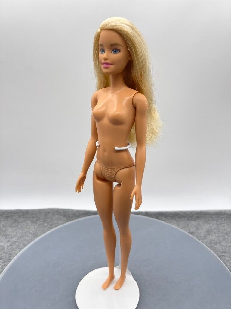 Barbie Doll Millie Blonde Nude Straight Arms Heel Feet Left Side Part 2009 Body