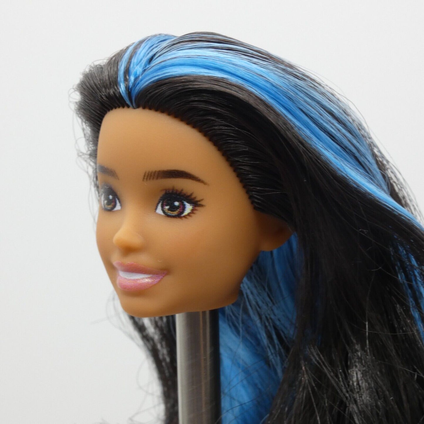 Barbie Skipper Babysitter Doll Head Black Blue Hair Hispanic 2022 Mattel HJY34