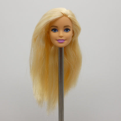 Barbie Supermarket Doll Head Millie Face Blonde Light Skin 2019 Mattel FRP01