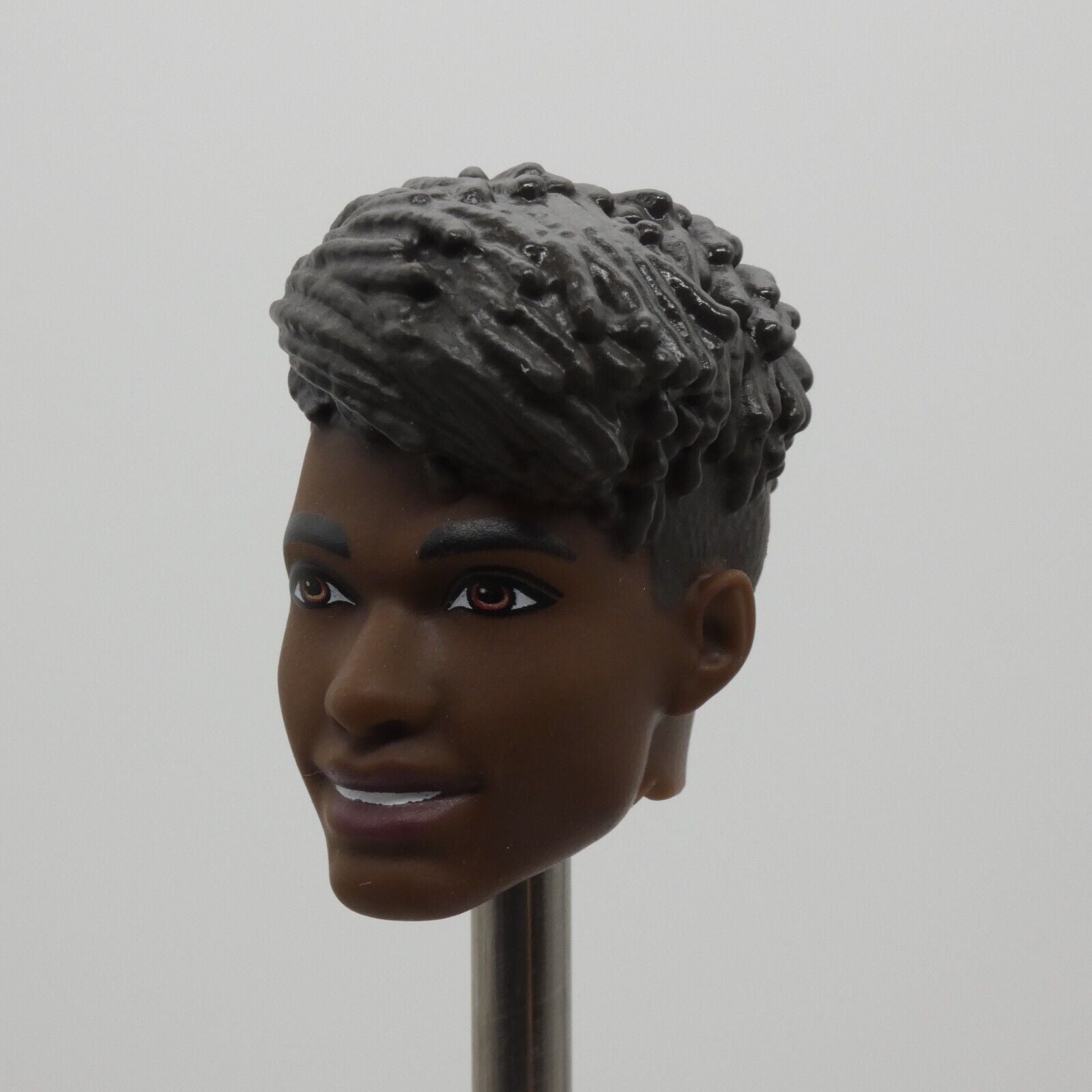 Barbie Fashionistas Ken Doll Head Spiky Quiff AA Dark Skin Tone 2022 HBV03 09