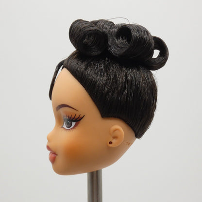 Bratz Doll Head Only Medium Light Tan Skin Kylie Jenner Night 2023 588115 O17A