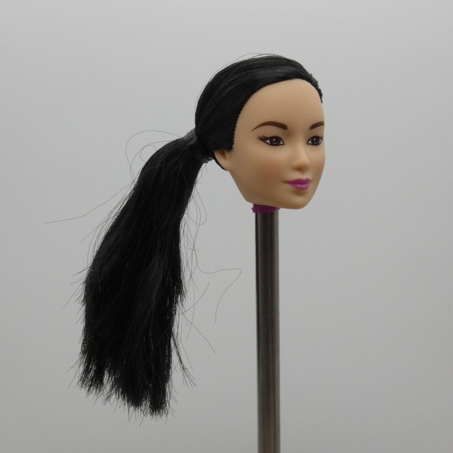 Barbie Made To Move Yoga Doll Head Only Kayla Lea Light Skin DHL84 Mattel