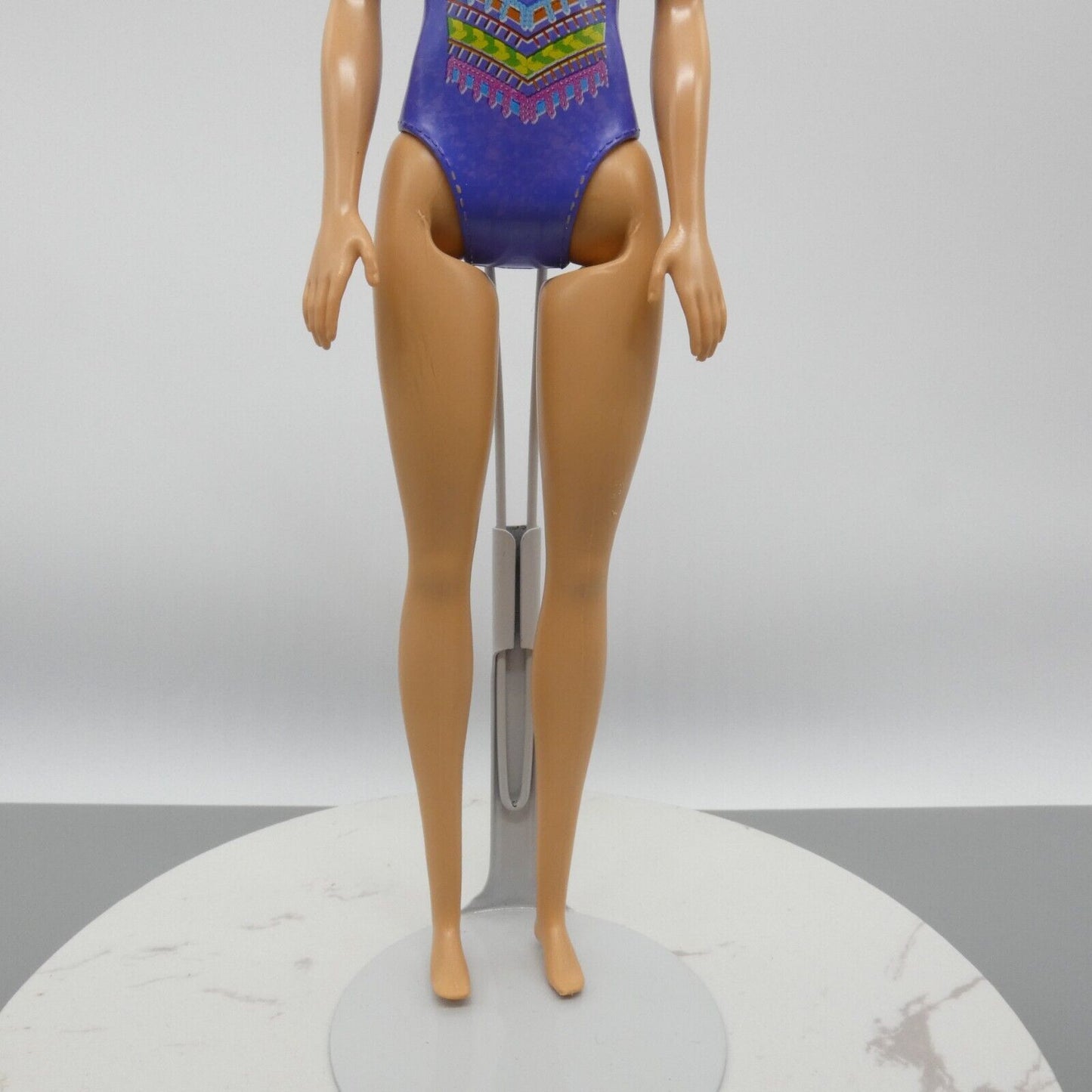 Barbie Beach Doll Body Only Medium Light Skin Purple Molded Suit 2018 FJD97