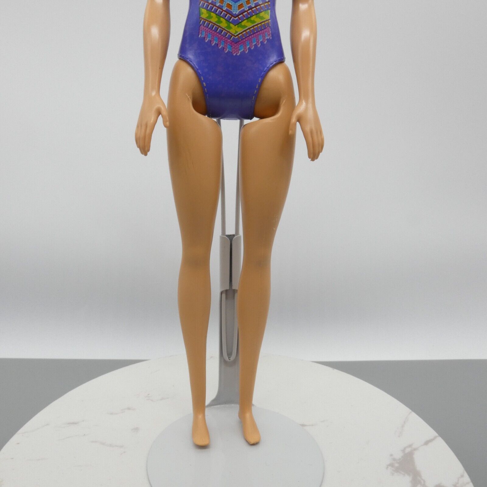 Barbie Beach Doll Body Only Medium Light Skin Purple Molded Suit 2018 FJD97