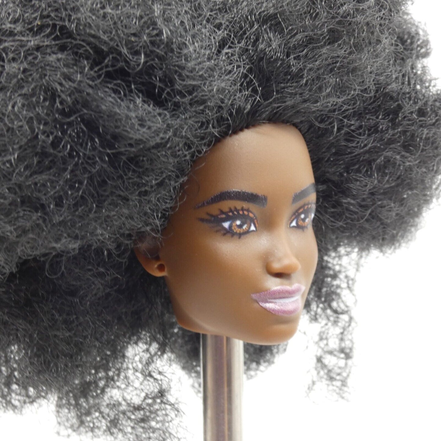 Barbie Fashionistas 194 Doll AA Kim Face Medium Dark Skin 2022 Mattel HJT14 E