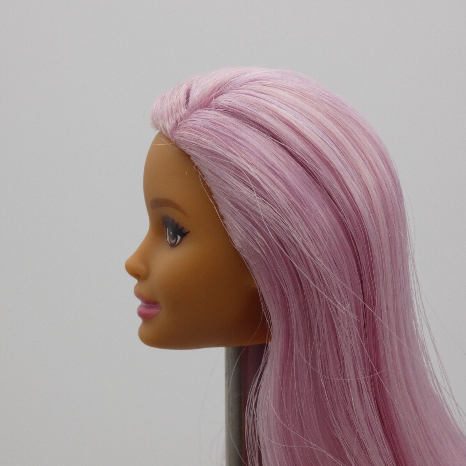 Barbie Careers Pop Star Doll Head Neysa Face Purple Hair Side Glance FXN98 2019