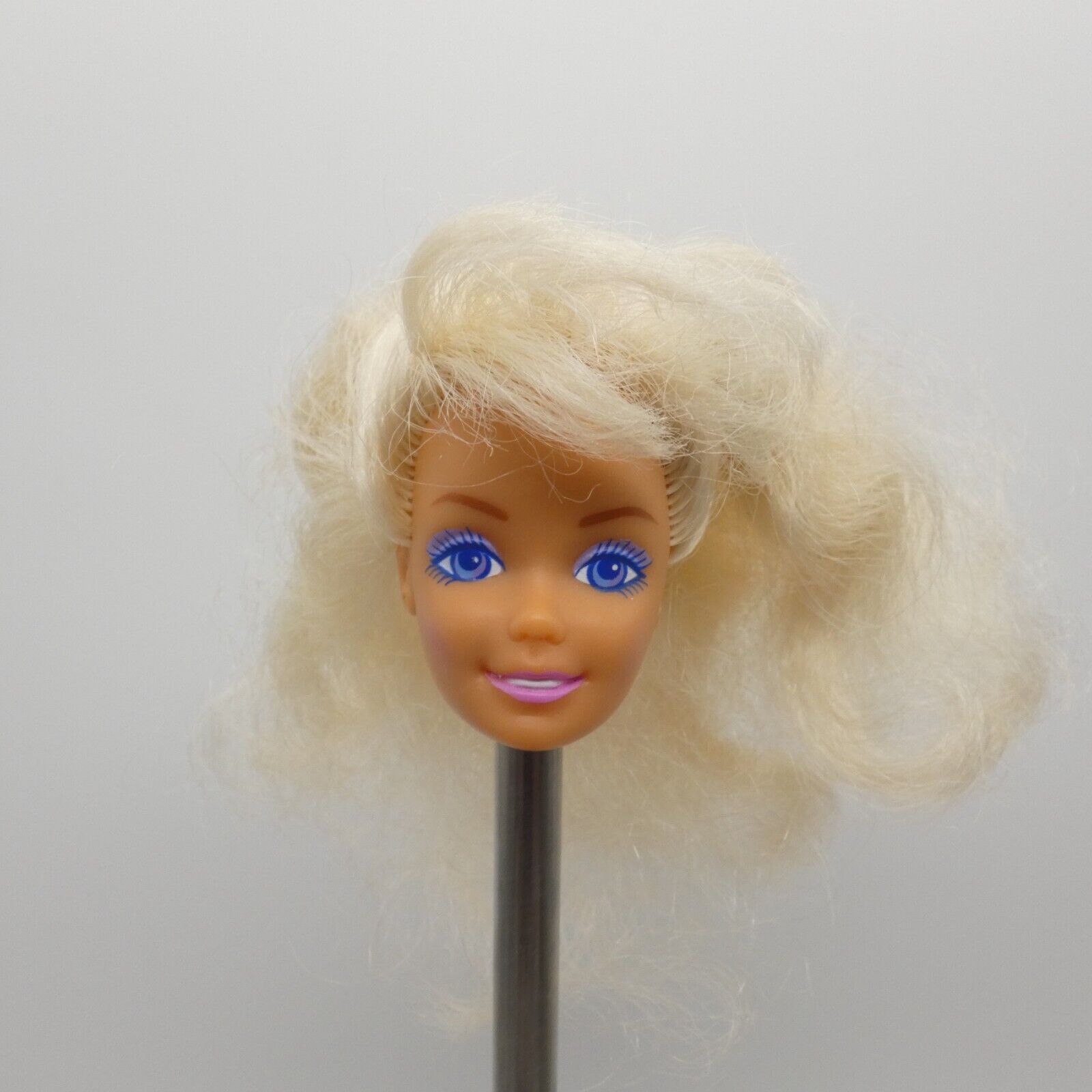 Southern Belle Barbie Doll Head Medium Light 1991 Sears Special Edition 2586