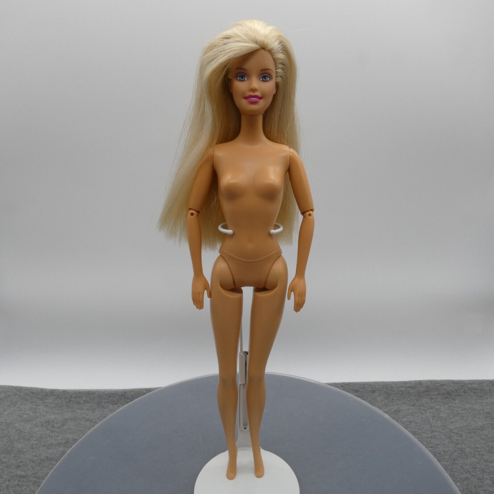 Barbie Doll Generation Girl CEO Face Blonde Articulated Jointed Elbows Mattel