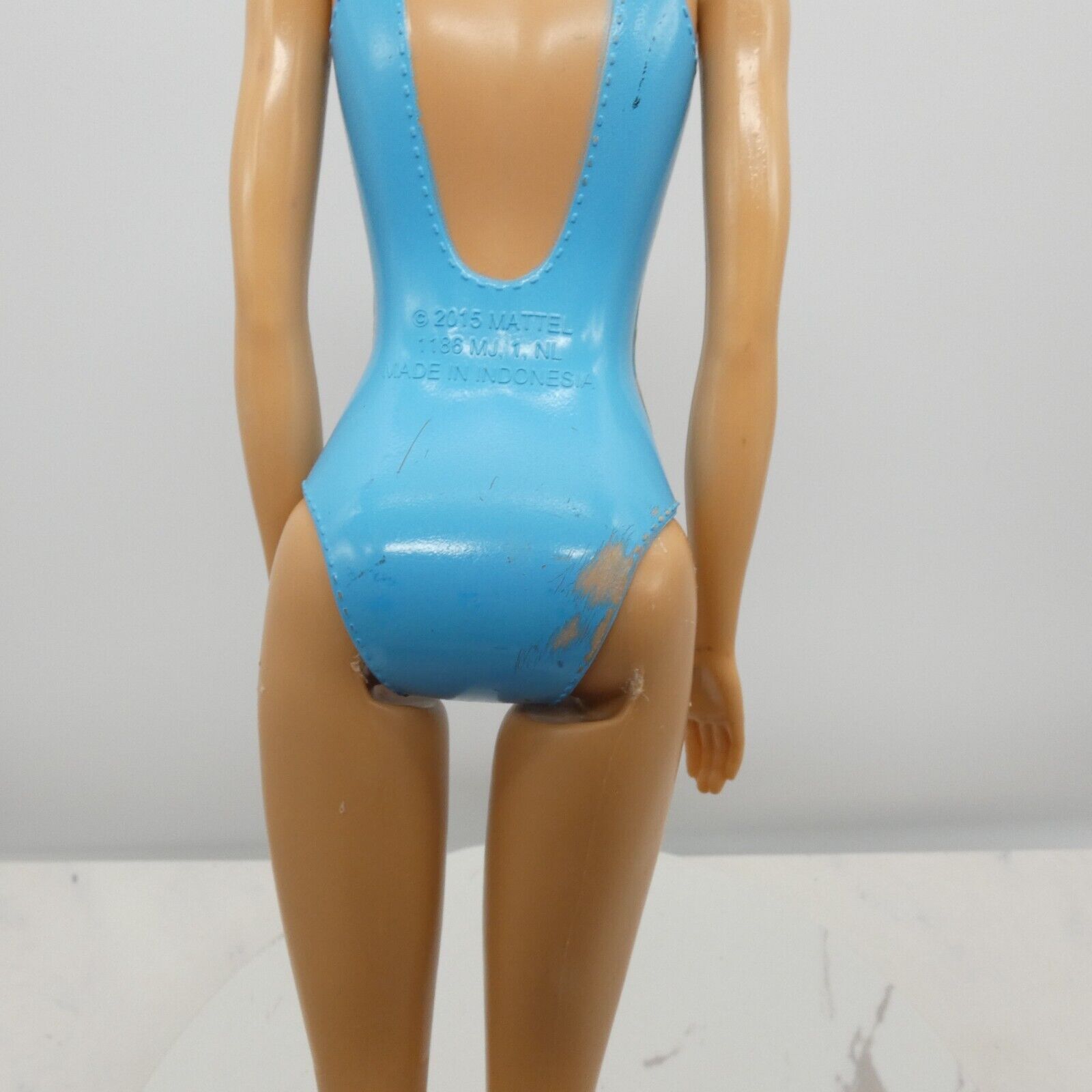 Barbie Water Play Beach Doll Body Medium Light Skin Molded Swimsuit 2016 DGT81