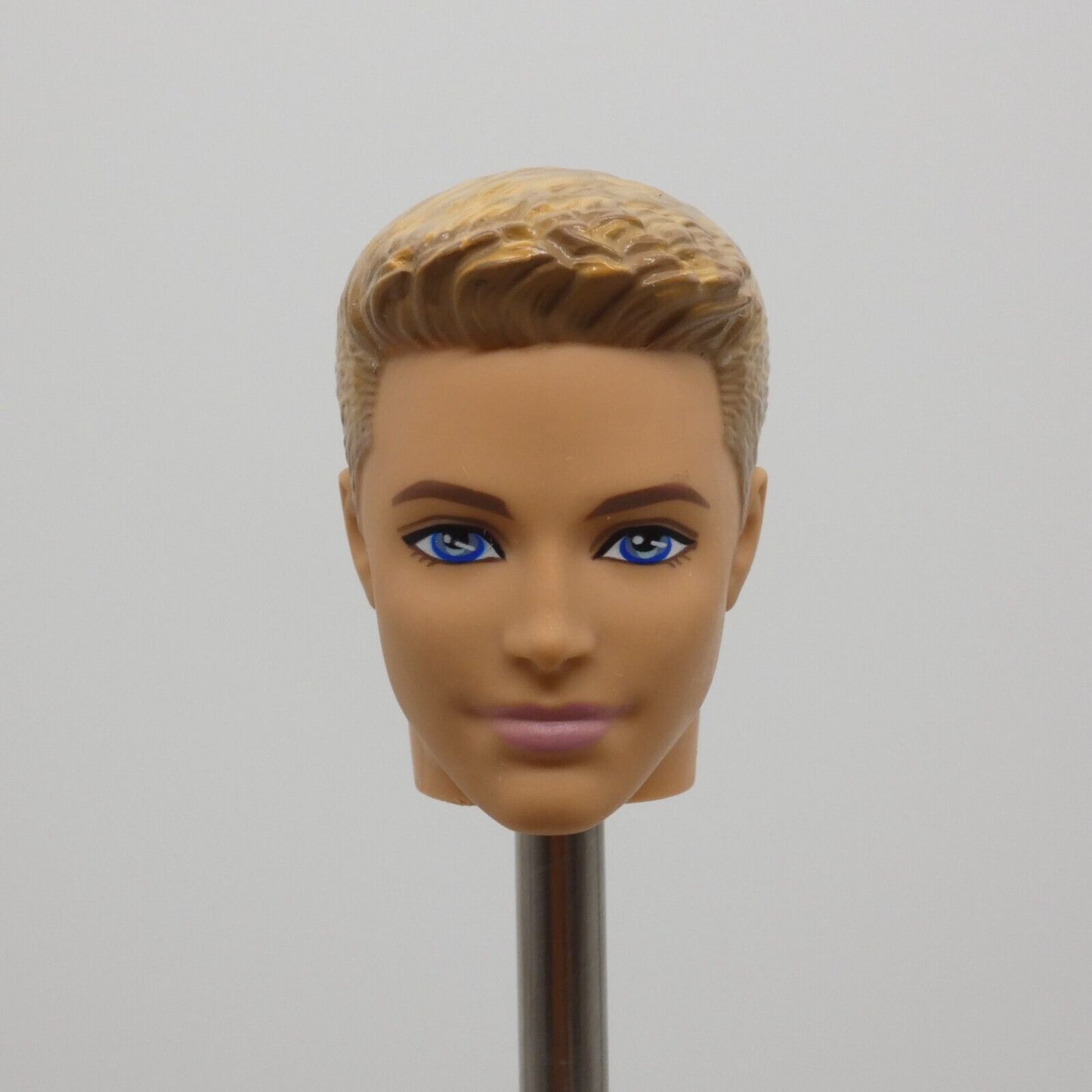 Barbie Fashionistas Ken Doll Head Molded Blonde Hair Prince Kieran Face Mattel