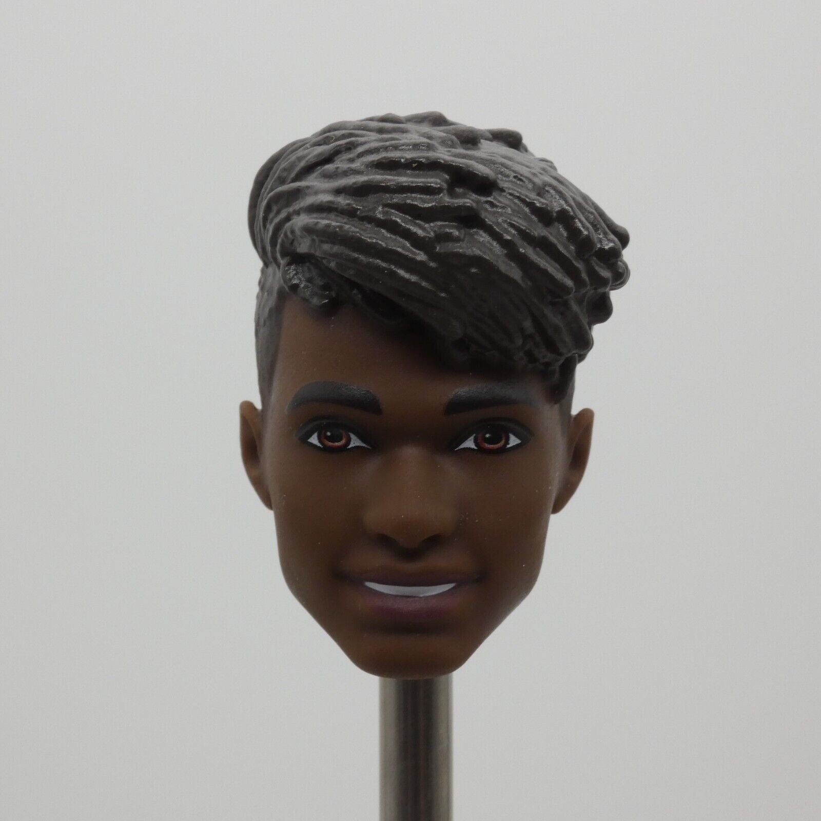 Barbie Fashionistas Ken Doll Head Spiky Quiff AA Dark Skin Tone 2022 HBV03 07