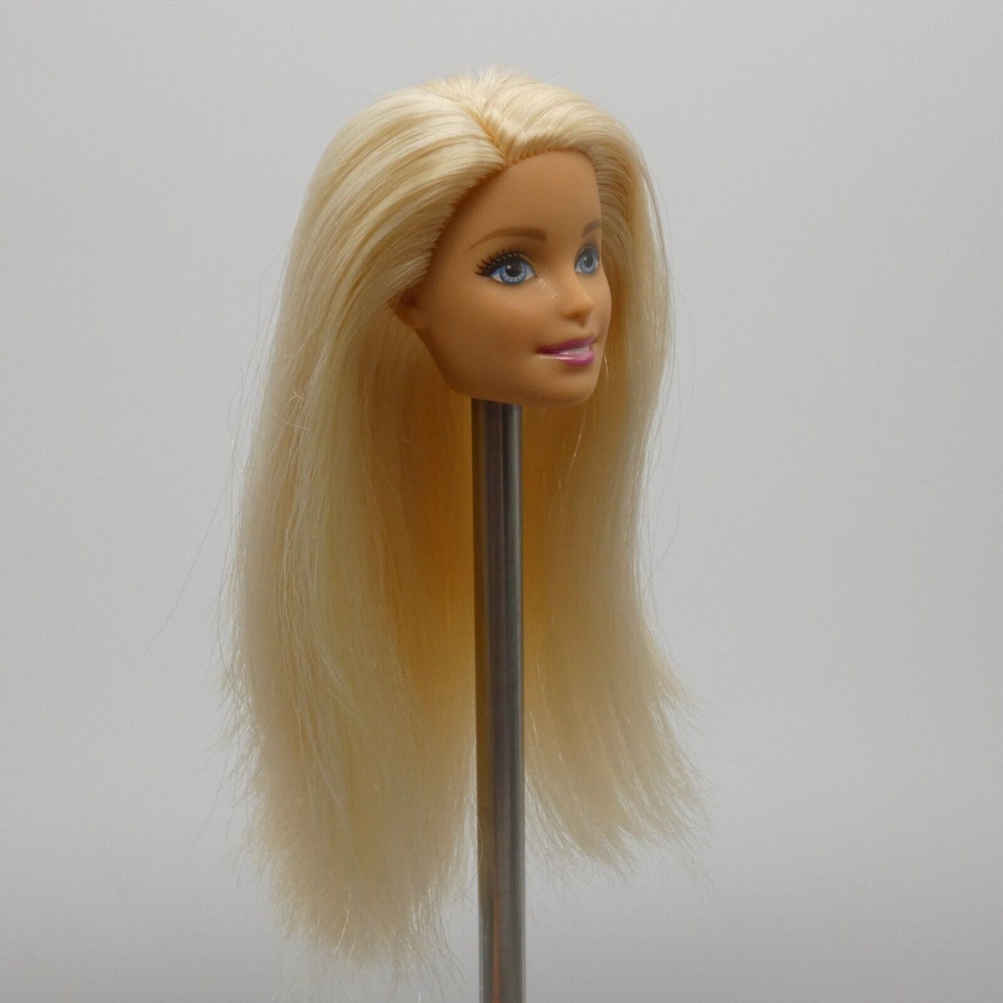 Barbie Equestrian Doll Head Only Millie Face Blonde Light Skin FXH13 Mattel