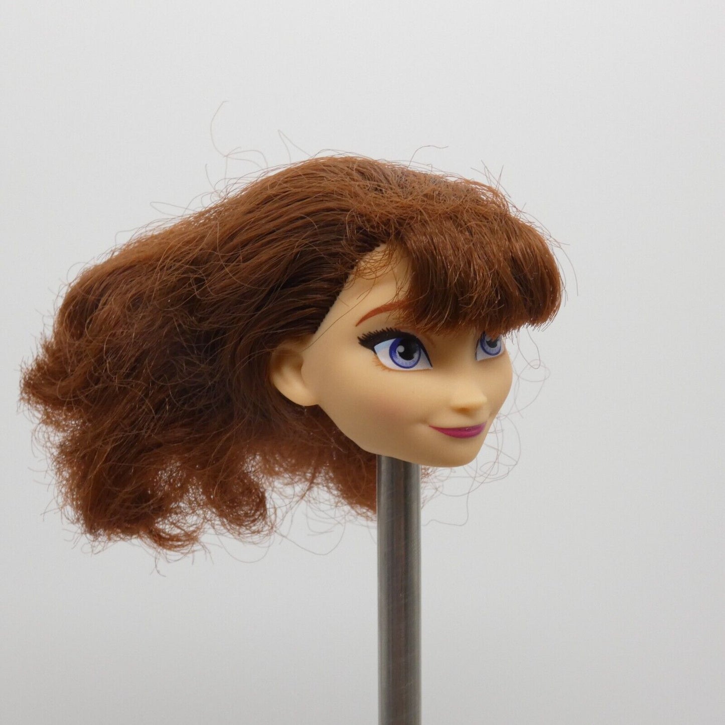 Disney Queen Iduna Doll Head Only Brown Hair Blue Eyes Light Skin Frozen 2 E8042