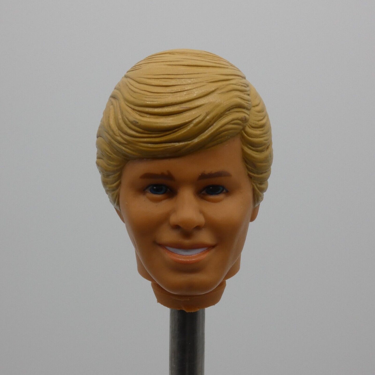 Barbie Tropical Ken Doll Head Only 1986 Blonde Molded Hair Malaysia Mattel 1020