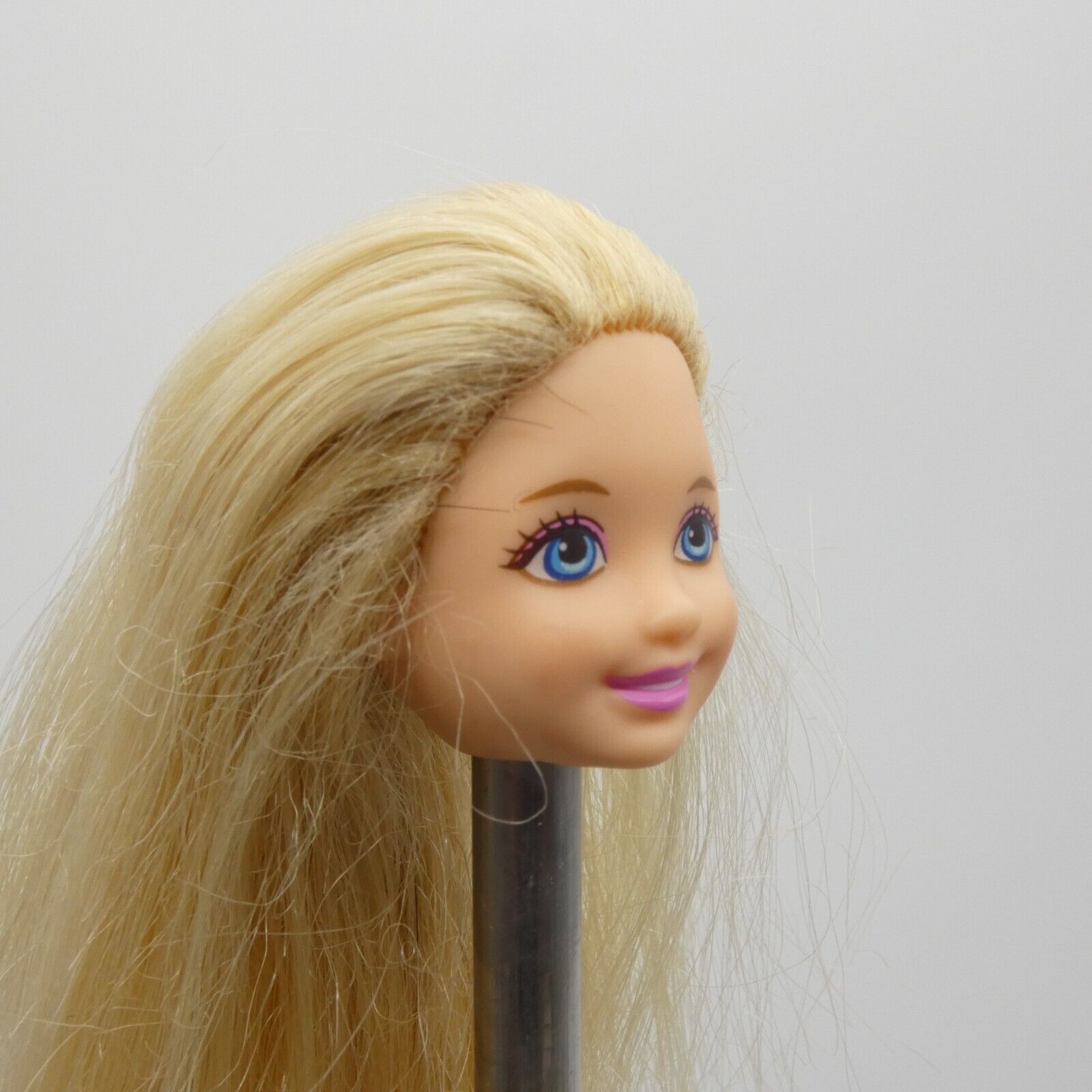 Barbie Chelsea Kelly Doll Head Only Straight Blonde Hair Blue Eyes Mattel