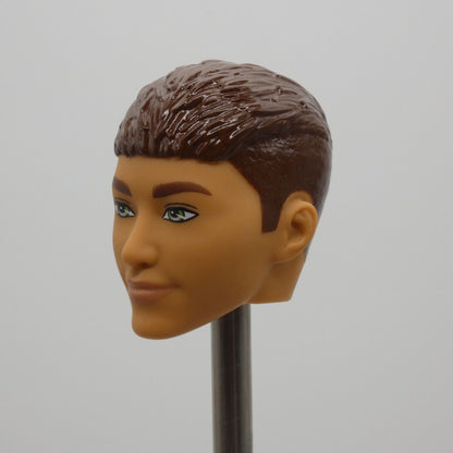 Barbie Fashionistas 195 Ken Doll Head Brown Hair French Crop Green Eyes HJT59 Y3