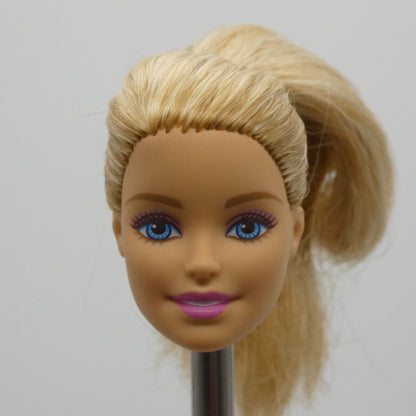 Barbie Fashionistas Doll Head Millie Face Blonde Hair 2014 CFG12 Mattel