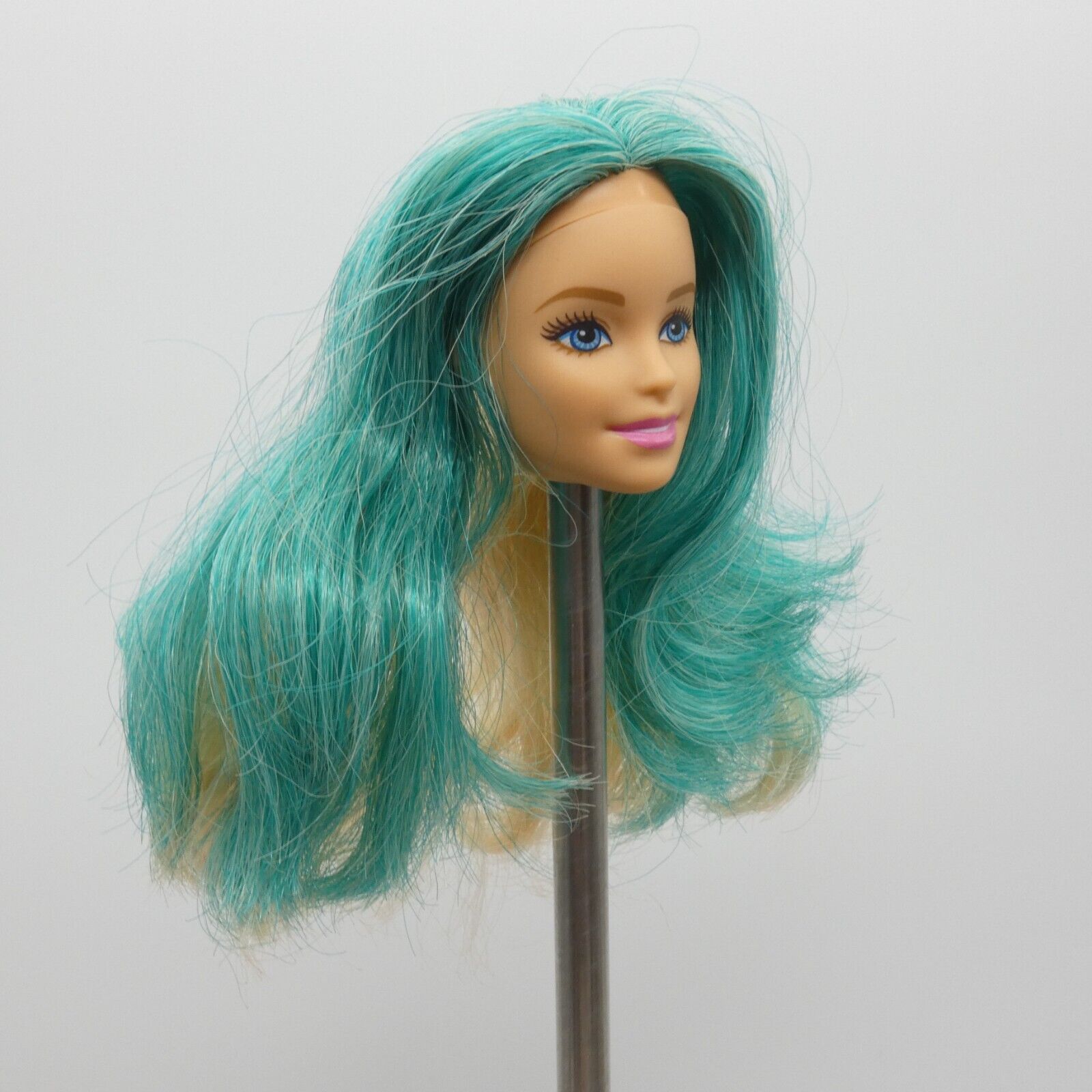 Barbie Day To Night Style Doll Head Millie Face Hair Change Teal Blonde DNR05