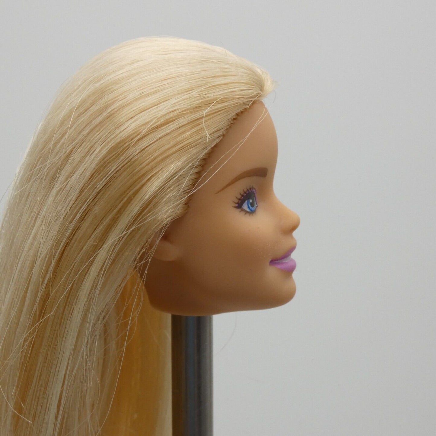 Barbie Doll Head Millie Face Blonde 2016 Mattel DGX41