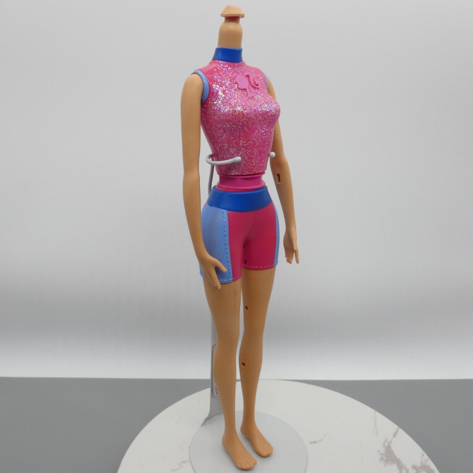 Barbie Dolphin Trainer Doll Body Splash And Spin Molded Suit 2013 Mattel X8380