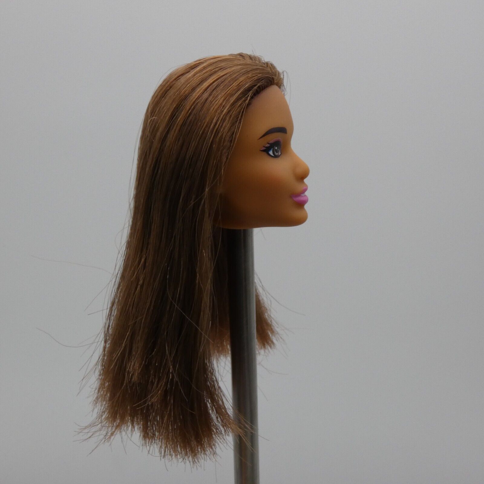 Barbie Dreamtopia June Face Doll Head Brown Hair Medium Light Skin FVR05 Mattel