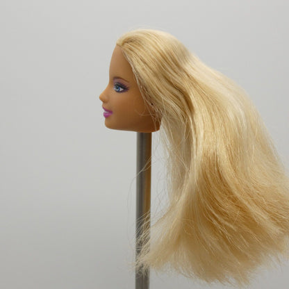 Barbie Fashion Fever Doll Head Medium Light Skin Blonde Hair 2008 Mattel