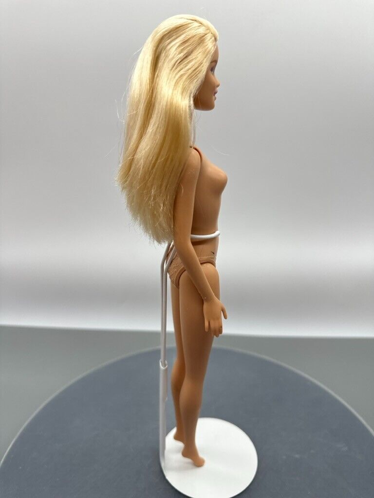 Barbie Doll Millie Blonde Nude Straight Arms Heel Feet Right Side Part 2009 Body