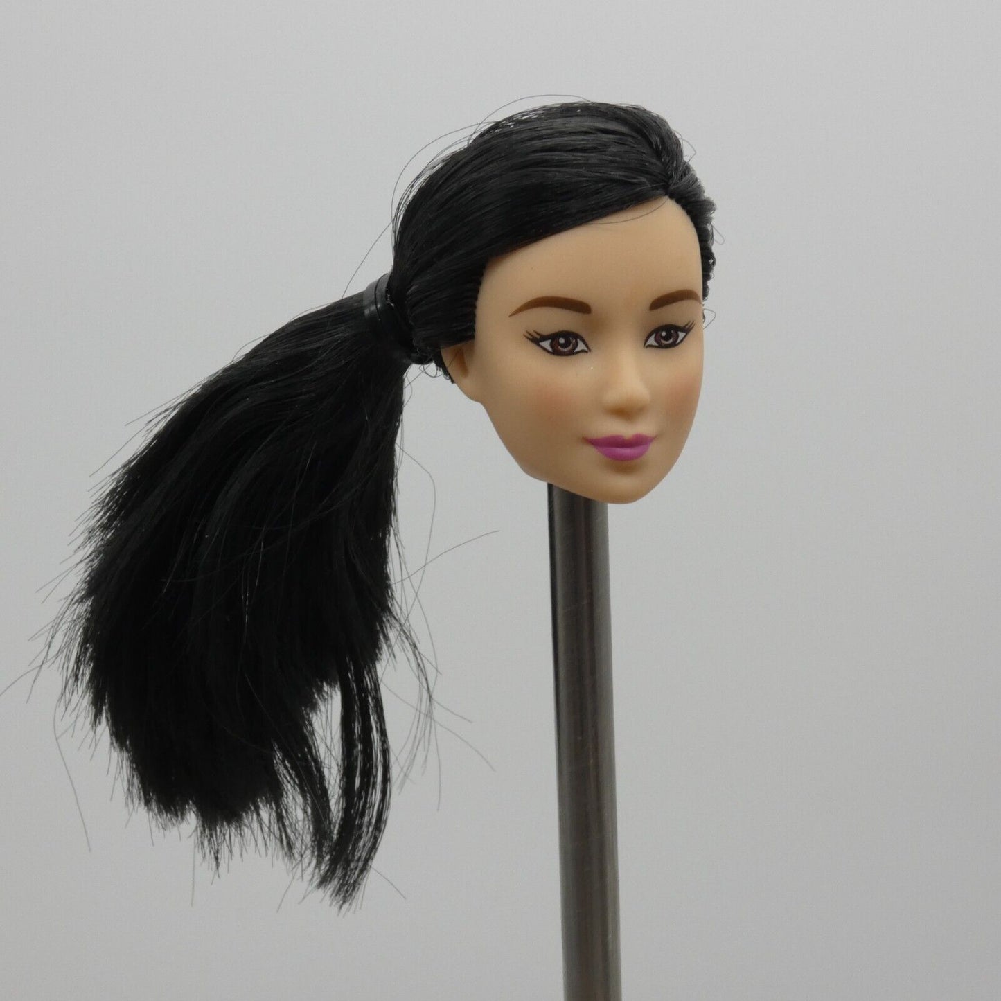 Barbie Yoga MTM June Face Doll Head Light Skin Made To Move Purple Top DHL84