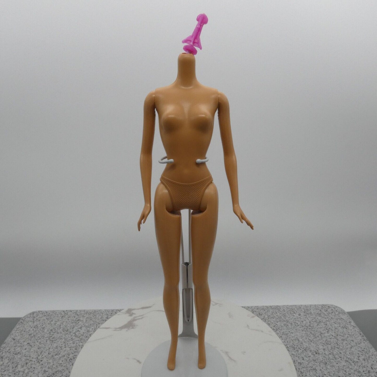 Barbie Fashion Fever Doll Body Bellybutton Light Skin Tone Straight Arms Mattel