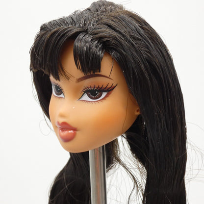 Bratz Doll Head Only Medium Light Tan Skin Kylie Jenner Day Long Hair 2023 O17C