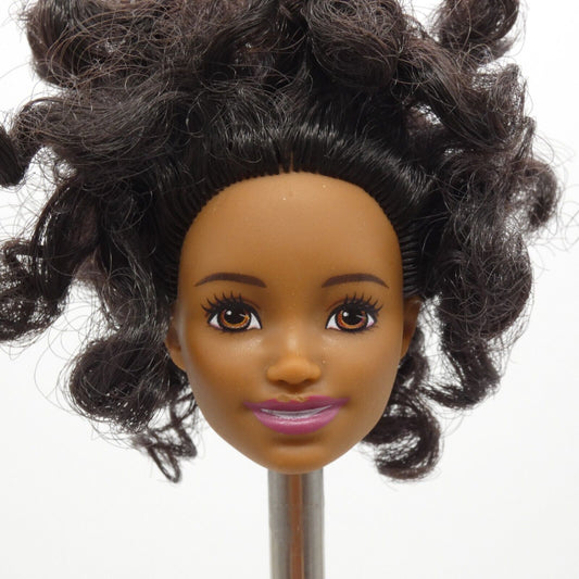 Barbie AA Skipper Babysitter Doll Head Curly Hair Medium Skin Tone 2018 FHY91