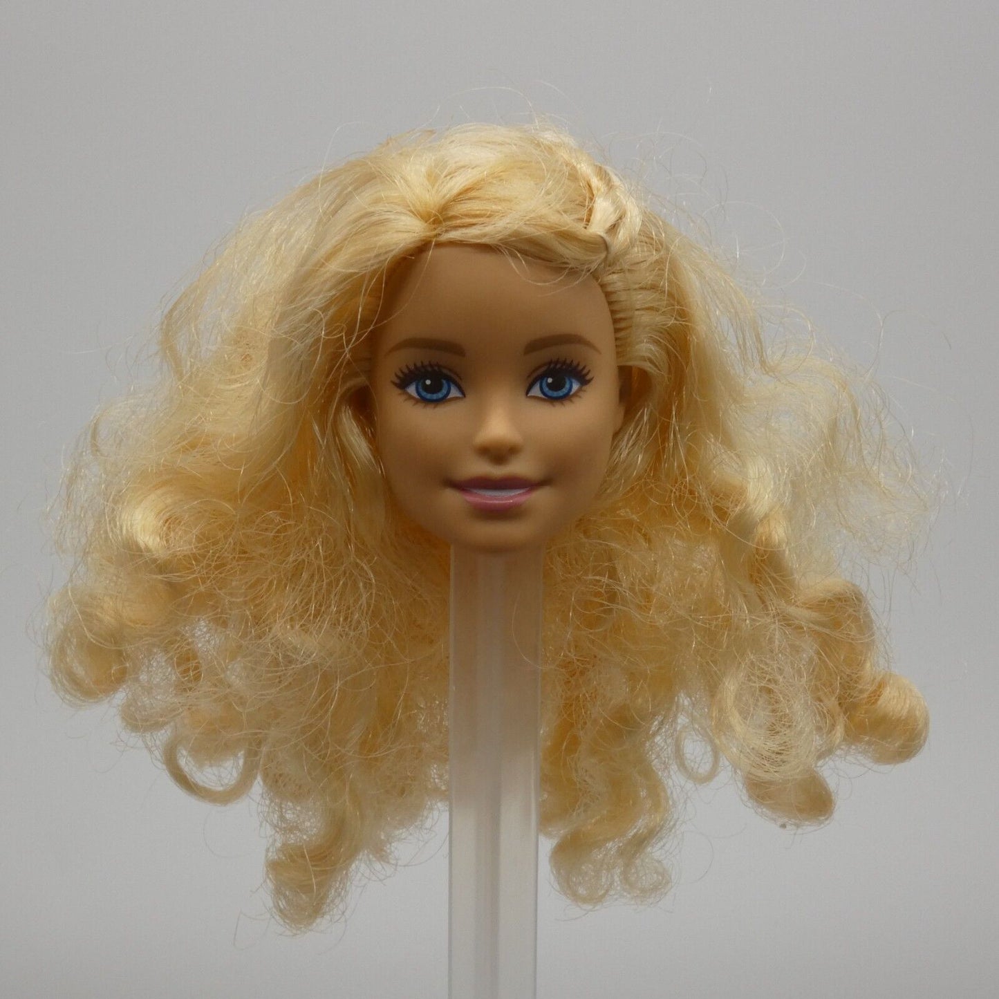 Barbie Fashionistas 14 Doll Head Only Millie Face Curly Blonde Hair 2015 DGY15