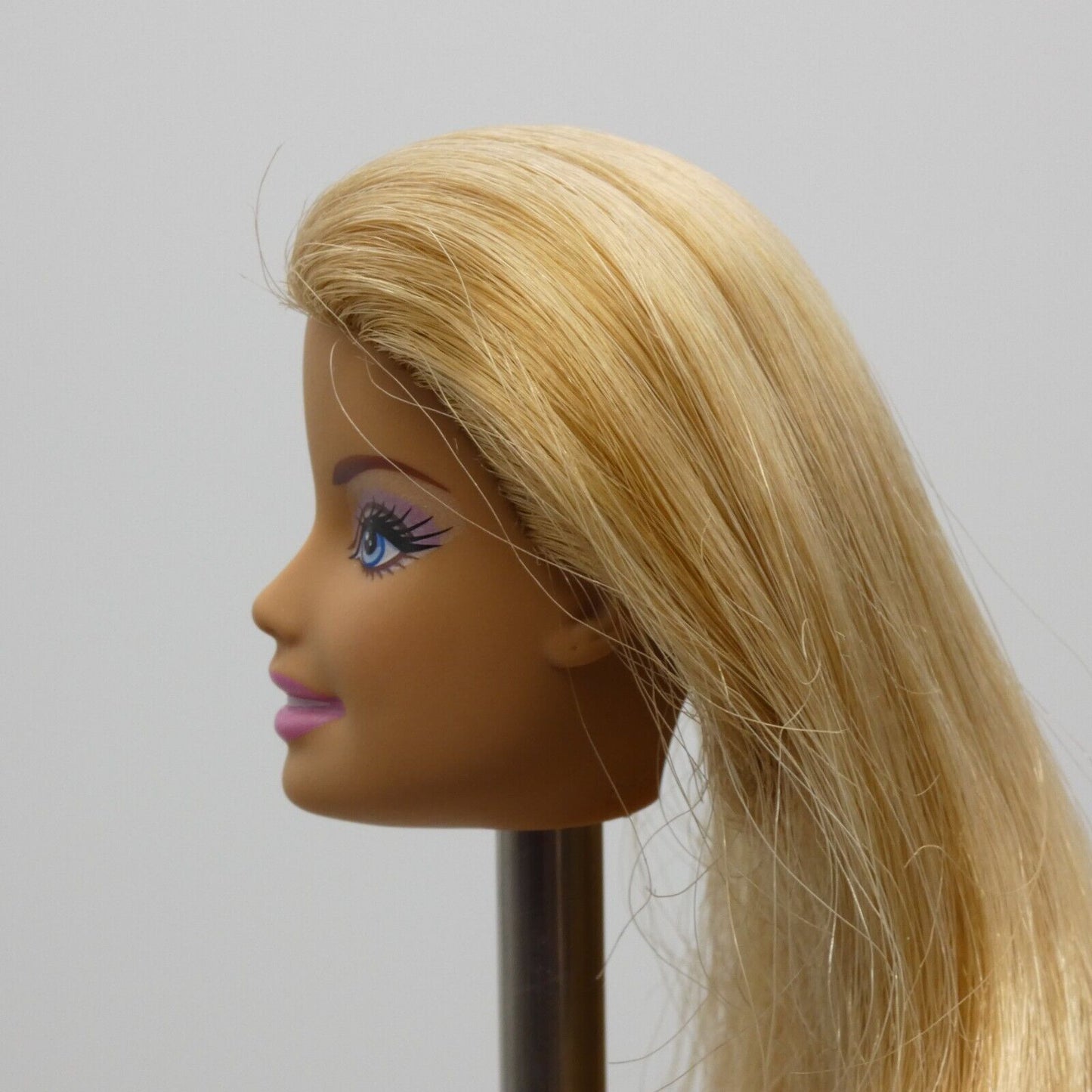 Barbie Generation Girl CEO Doll Head Only Blonde Medium Light Skin Mattel