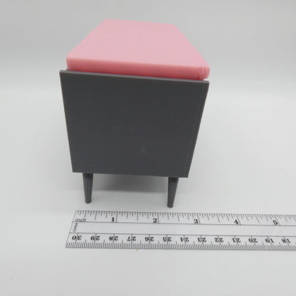 1/6 Scale Doll Furniture Shoe Cubby Storage Bench Gray With Pink Top Pad Barbie Integrity Toys FR Bratz 1:6 Diorama