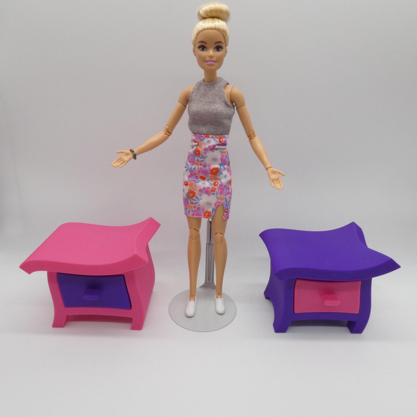 1/6 Scale Doll Furniture Whimsical Colorful Nightstands Pink Purple With Drawers Barbie Integrity Toys FR Bratz 1:6 Diorama