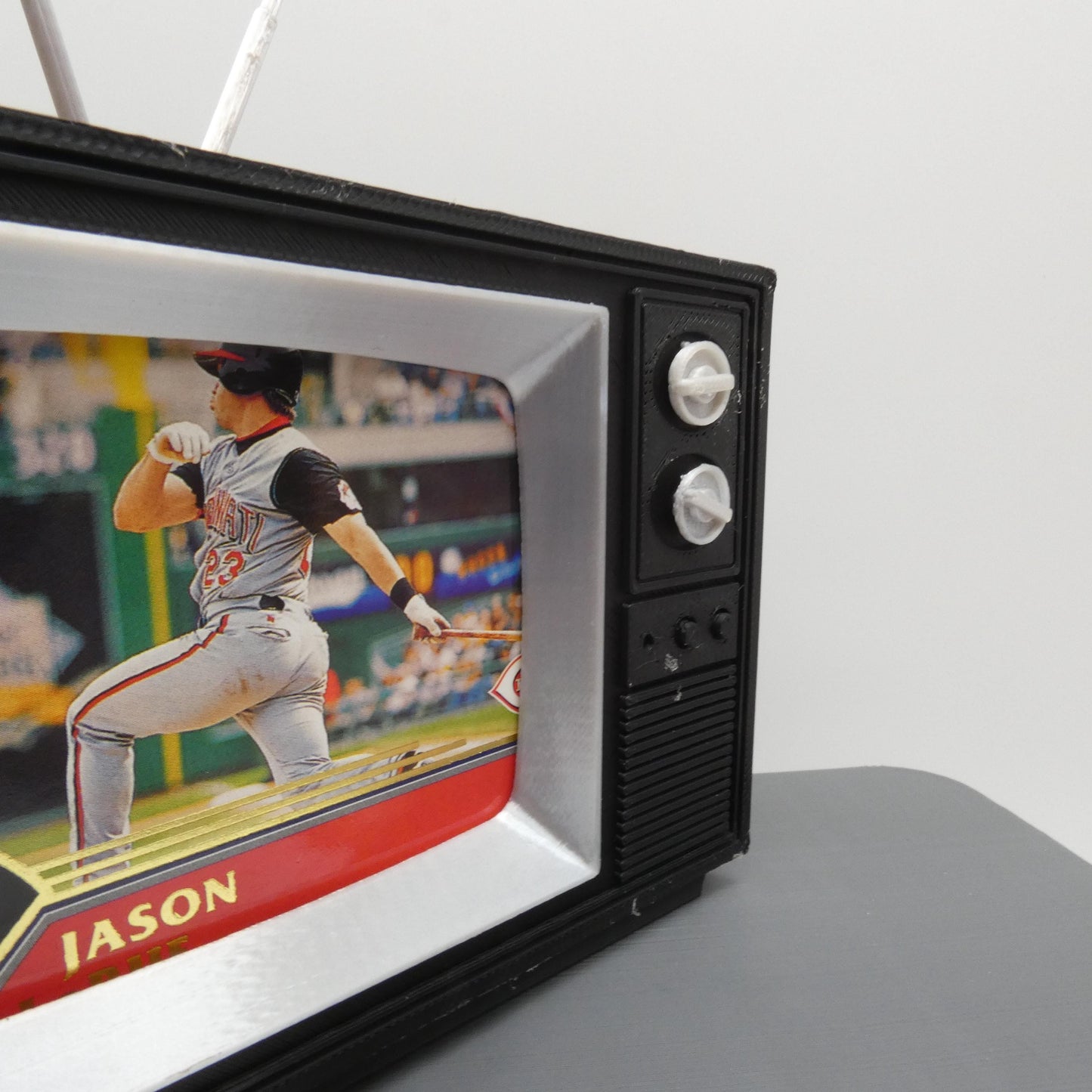 1/6 Scale Doll Furniture Decor Retro TV Tube Television Brown Wood Like Case Rabbit Ear Antennas Barbie Integrity Toys FR Bratz 1:6 Diorama