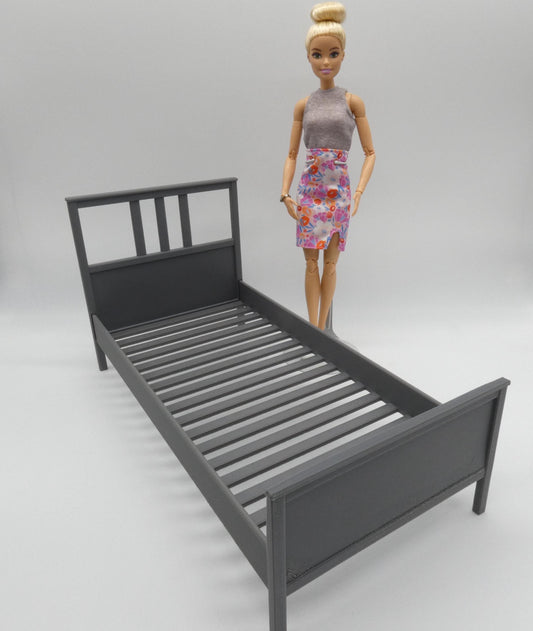 1/6 Scale Doll Furniture Bed Frame Gray Single Twin Ikea Hemnes Style 3 Piece Barbie Integrity Toys FR Bratz 1:6 Diorama