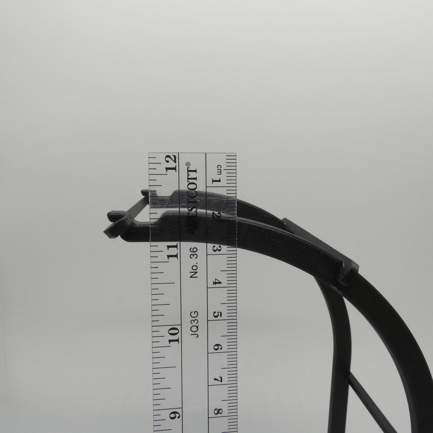 1/6 Scale Doll Furniture Decor Hanging Wicker Gray Porch Swing With White Seat Pad Chain Attach Barbie Integrity Toys FR Bratz 1:6 Diorama