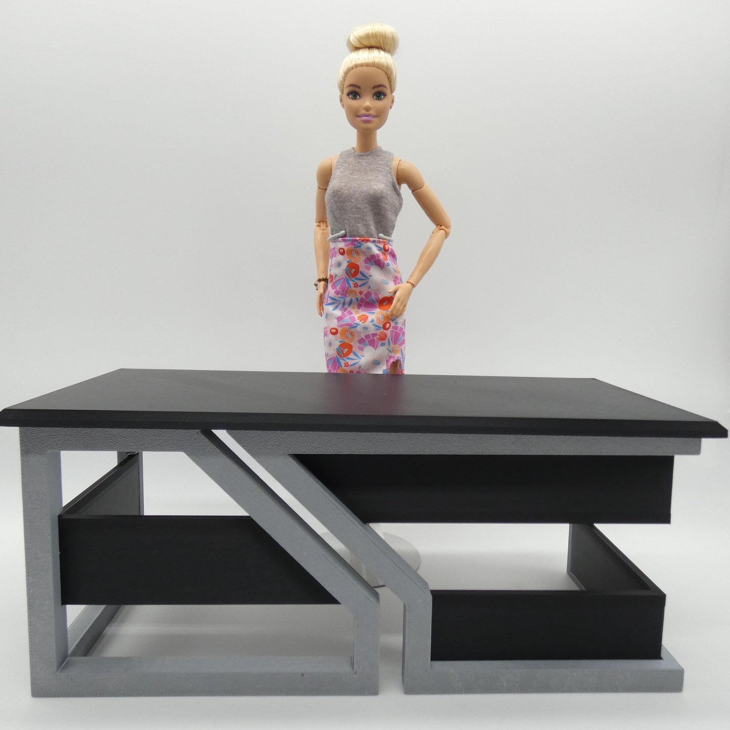 1/6 Scale Doll Furniture Desk Geometric Two Color Worktable Barbie Ken Integrity Toys FR Bratz 1:6 Diorama