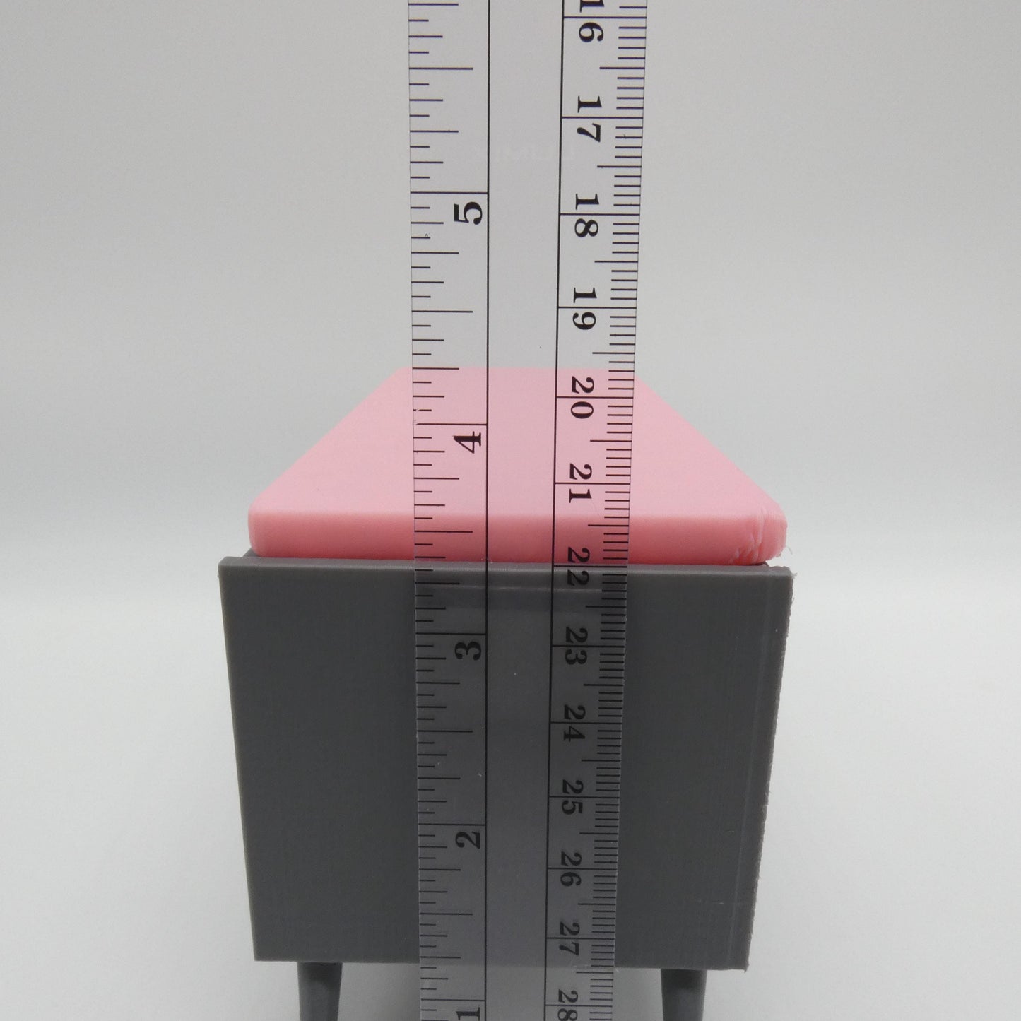 1/6 Scale Doll Furniture Shoe Cubby Storage Bench Gray With Pink Top Pad Barbie Integrity Toys FR Bratz 1:6 Diorama