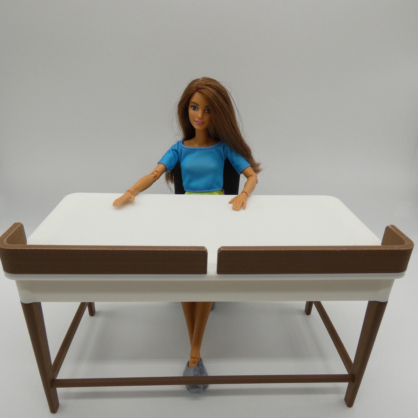 1/6 Scale Doll Furniture Student Desk Two Tone Worktable Top, Drawers, Legs Choose Your Colors Barbie Integrity Toys FR Bratz 1:6 Diorama